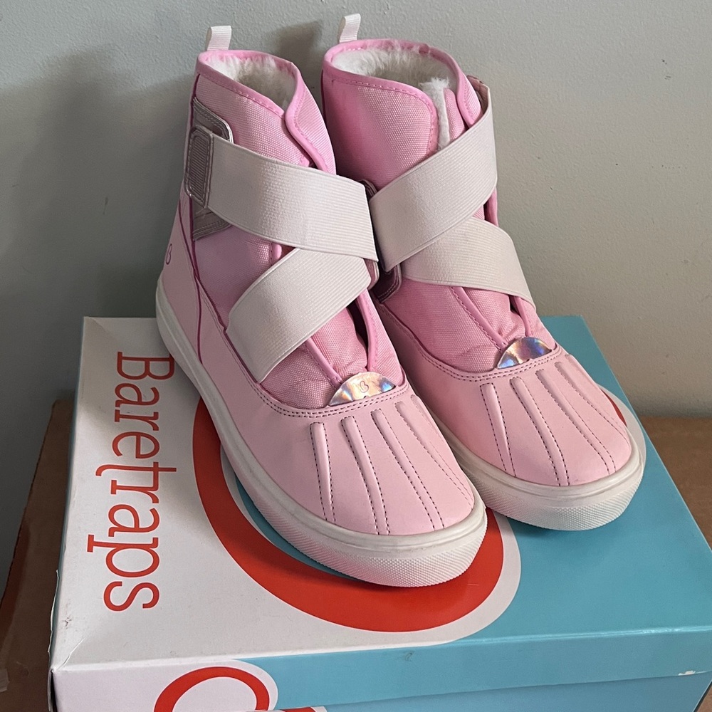 Baretraps Girls' Kinley Boots